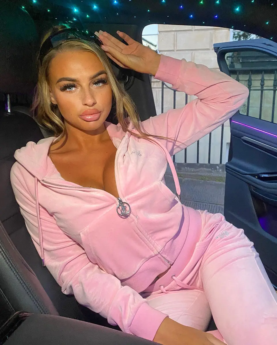 Briana escort in London