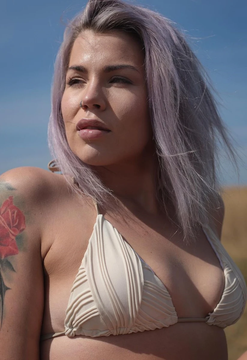 Ceinwen escort in London