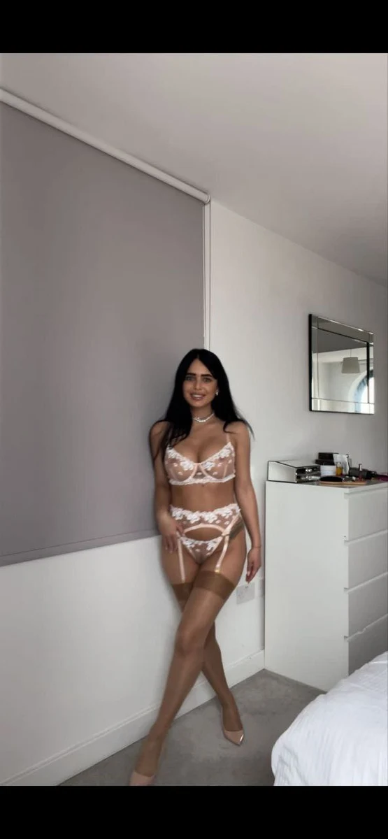EMMA escort in London