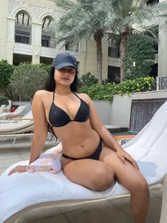 Ishika escort in London