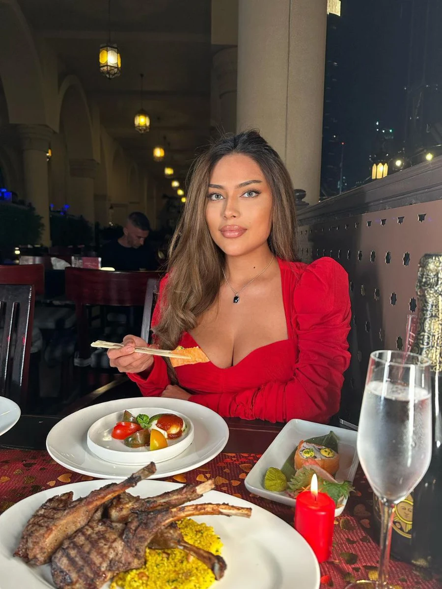 NATTASHA  escort in London