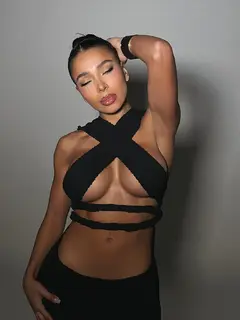 Zahra escort in London